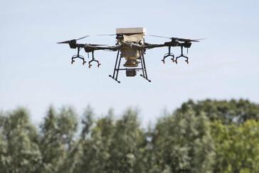 15 Minuten pro Hektar: Diese Landwirte schwören auf Aussaat mit Drohne